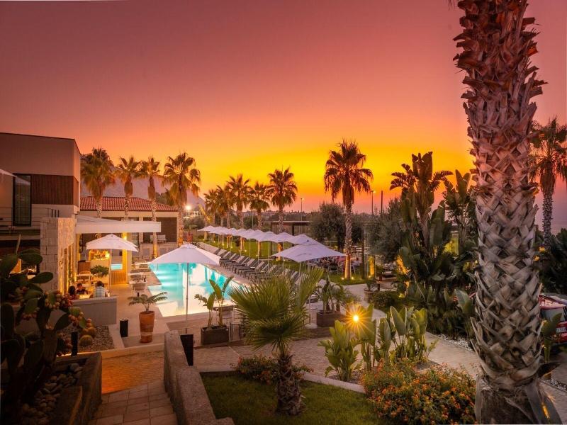 Insulae Resort image