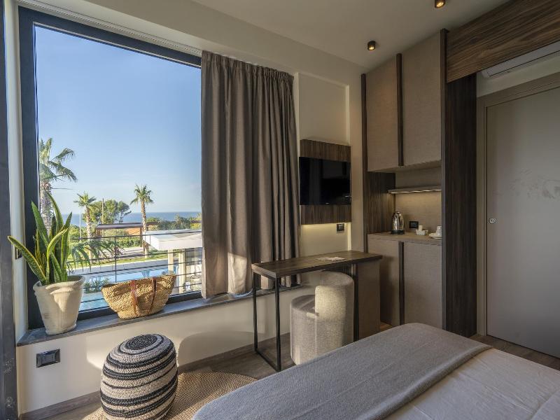 Insulae Resort image