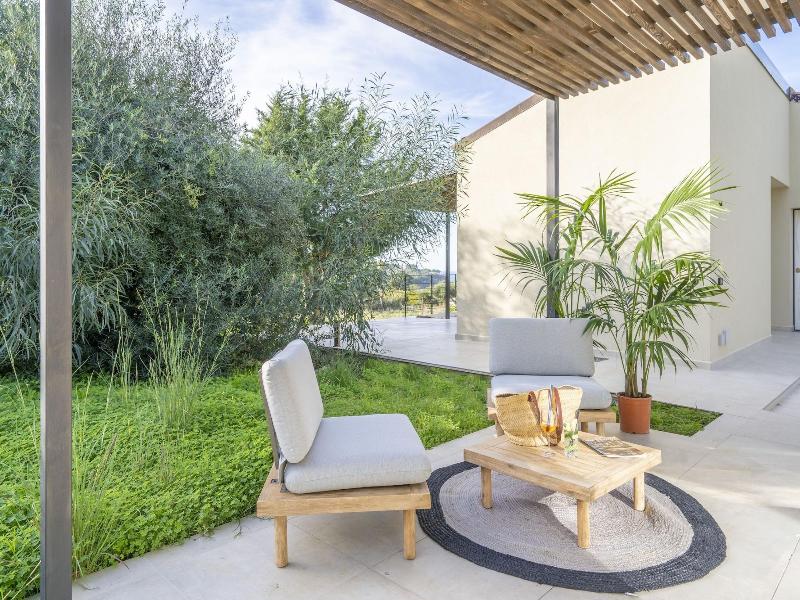 Insulae Resort image