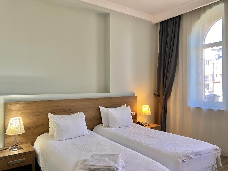 Hotel O. Galogre image