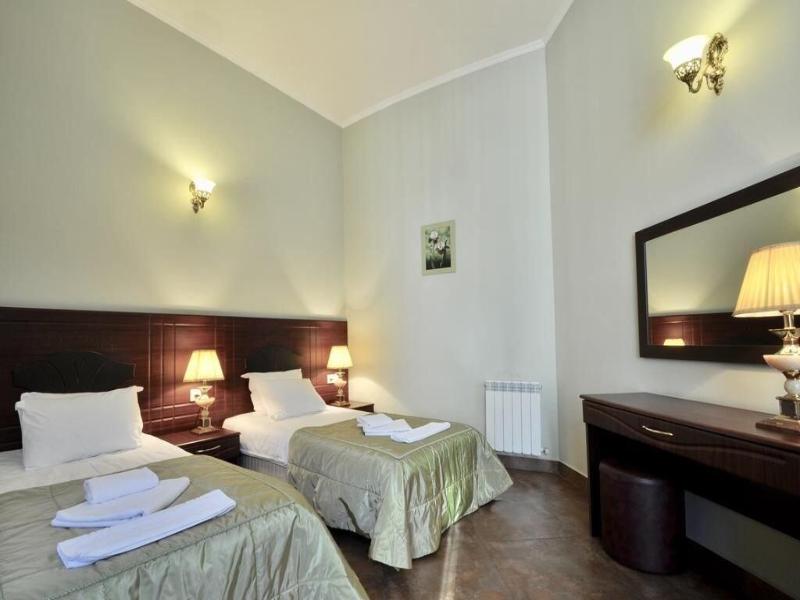 Hotel O. Galogre image