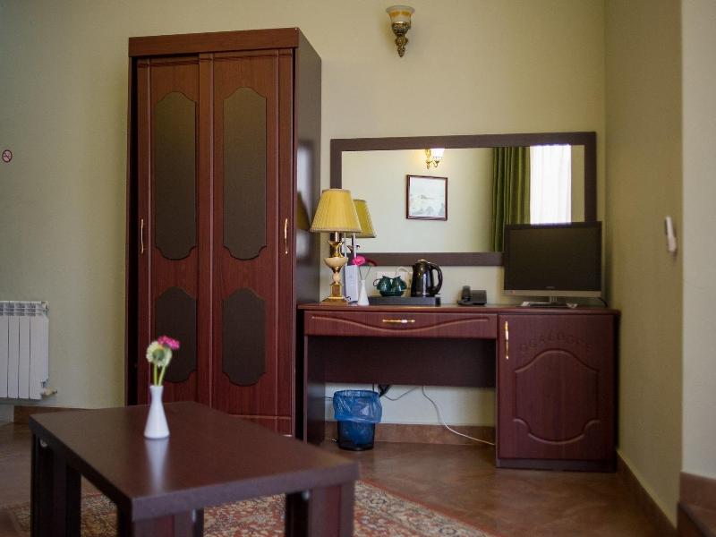 Hotel O. Galogre image
