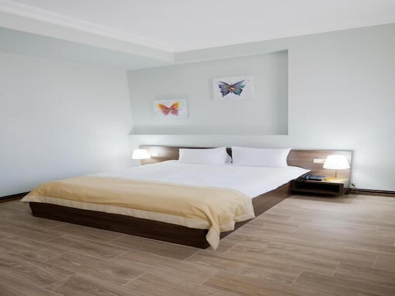 Hotel O. Galogre image