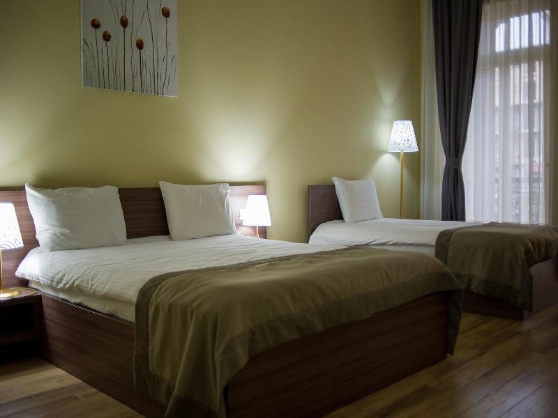 Hotel O. Galogre image