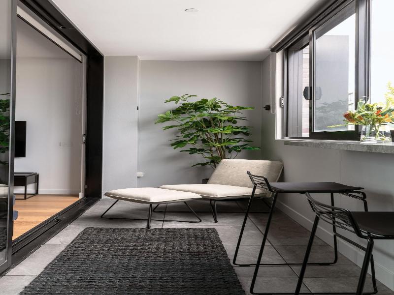 Caroline Serviced Apartments Richmond image