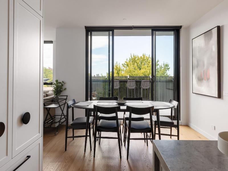 Caroline Serviced Apartments Richmond image