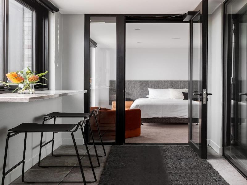 Caroline Serviced Apartments Richmond image