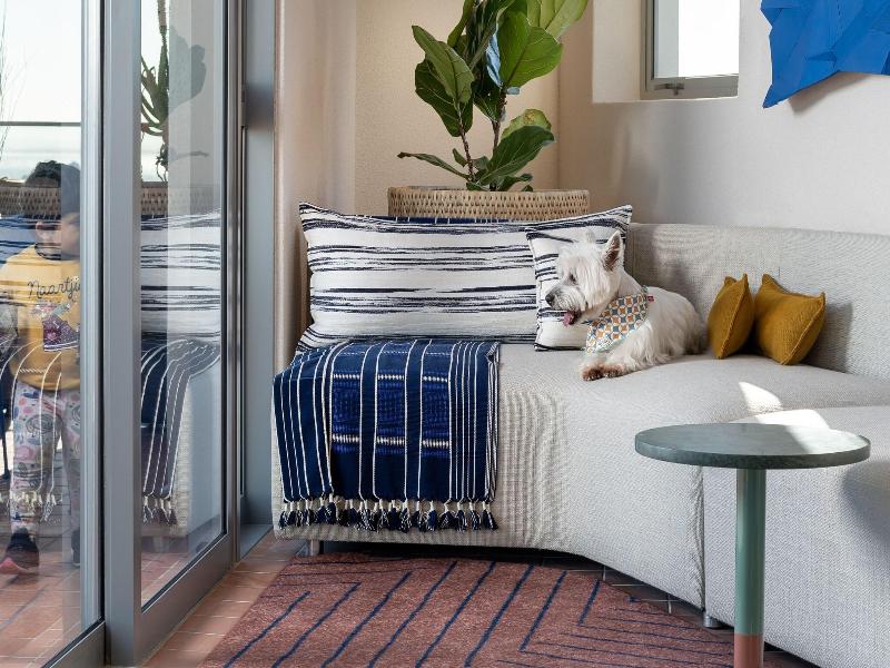 Home Suite Hotels Sea Point image
