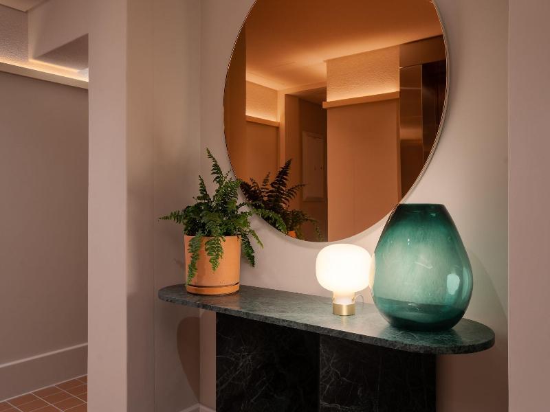 Home Suite Hotels Sea Point image