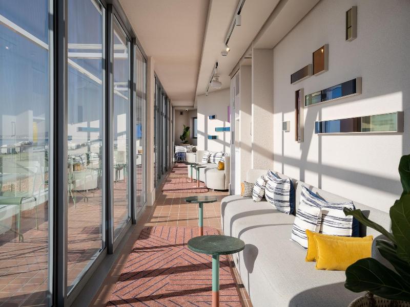 Home Suite Hotels Sea Point image