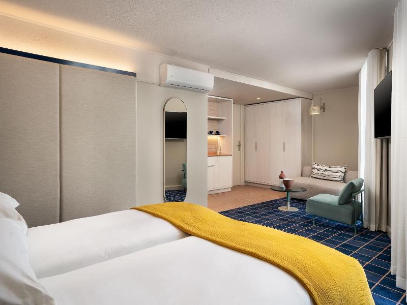 Home Suite Hotels Sea Point image