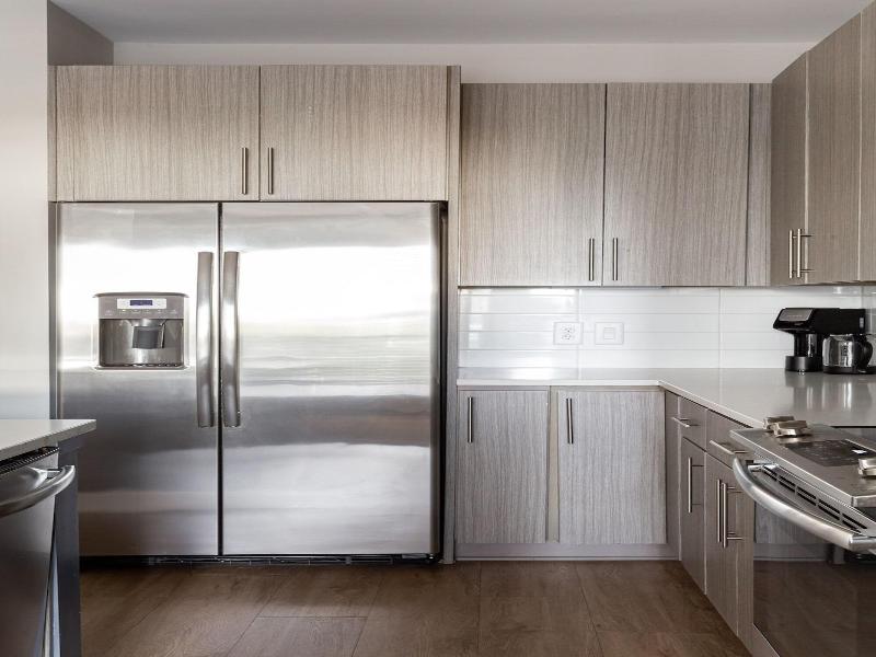 Kasa Freemorewest Charlotte image