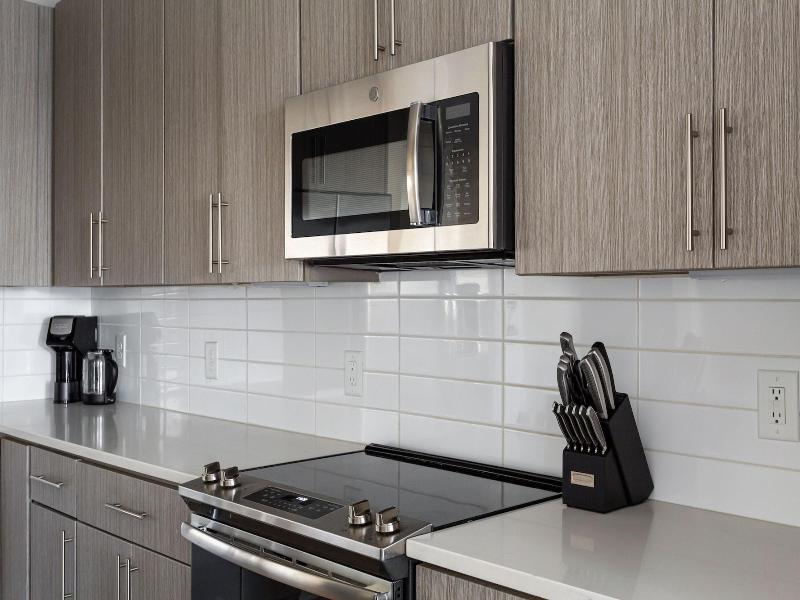 Kasa Freemorewest Charlotte image