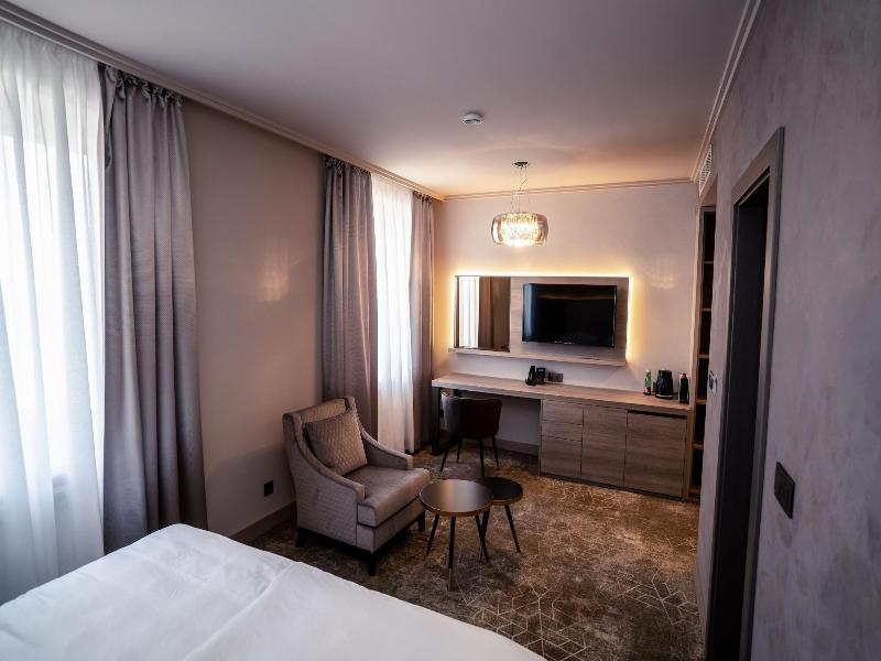Hotel Europa Komárno image