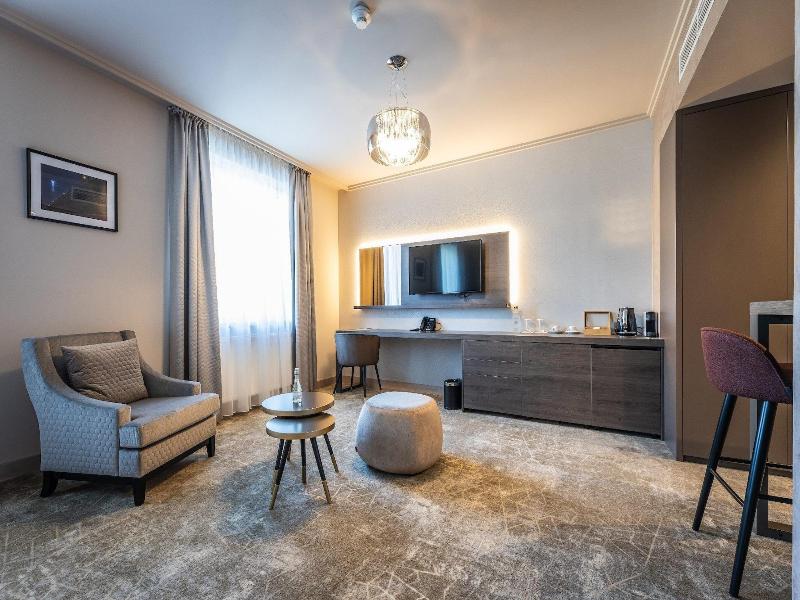 Hotel Europa Komárno image