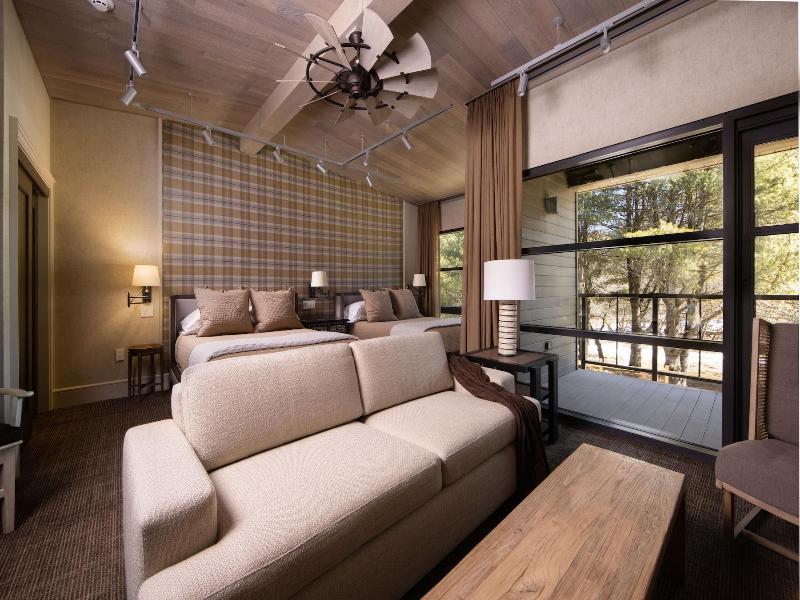 The Bradstan Boutique Hotel image
