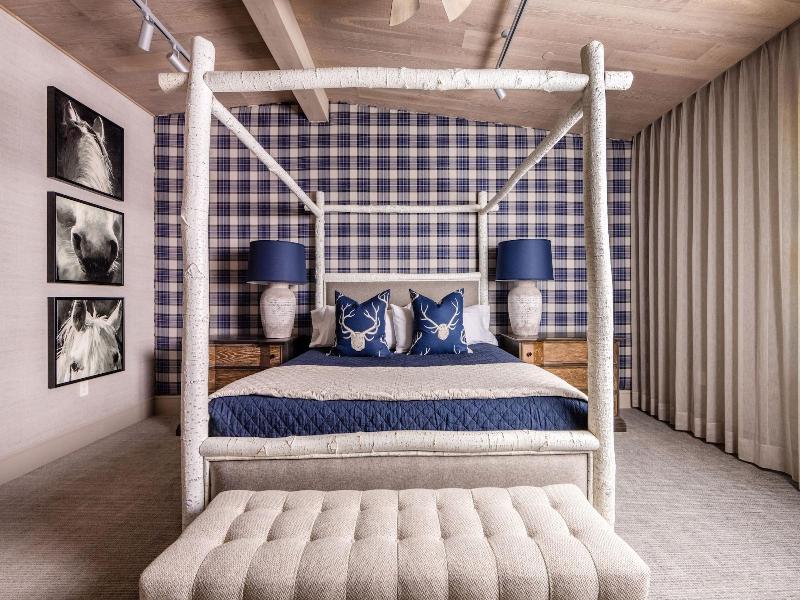 The Bradstan Boutique Hotel image
