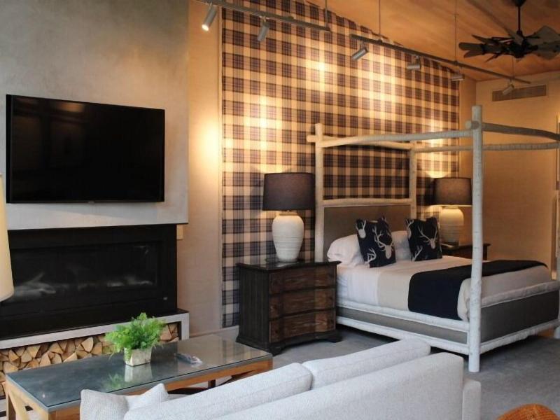 The Bradstan Boutique Hotel image