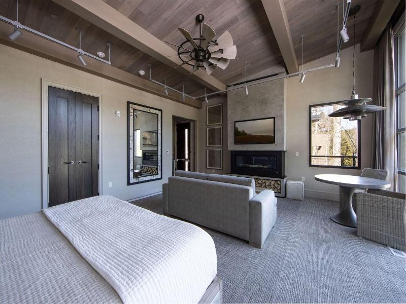 The Bradstan Boutique Hotel image
