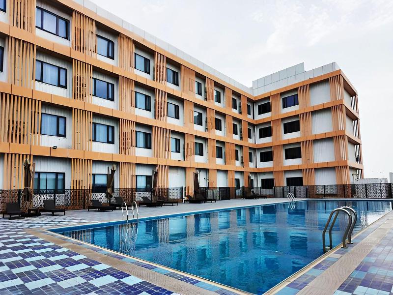 Escale International Hotel image