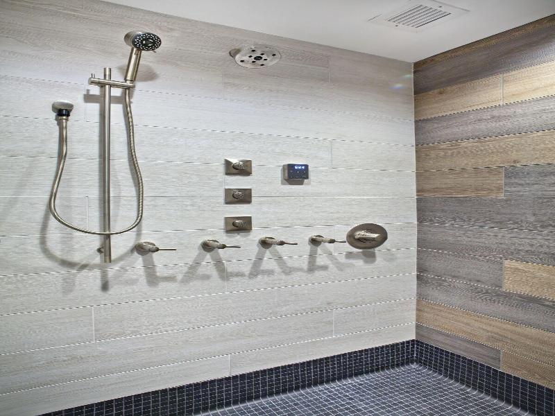 Walker's Bluff Casino Resort image