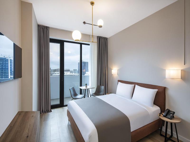 Steps Batumi  Hotel & Suites image