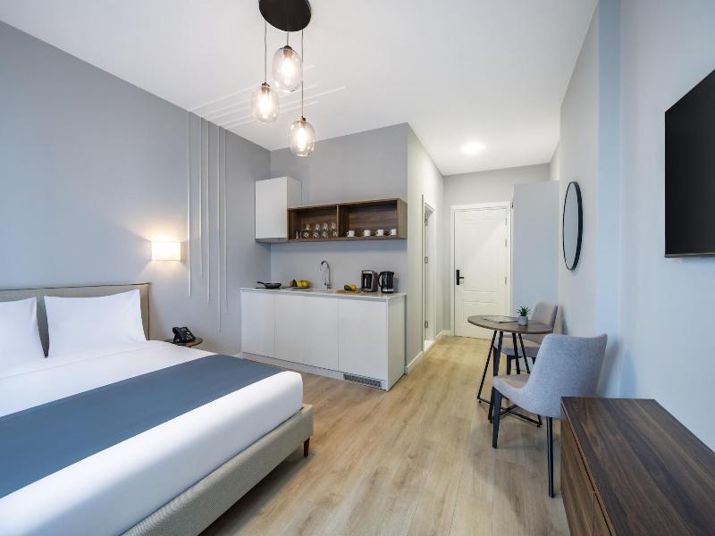 Steps Batumi  Hotel & Suites image