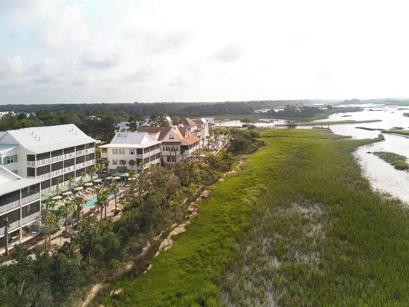 The Dunlin, Auberge Collection