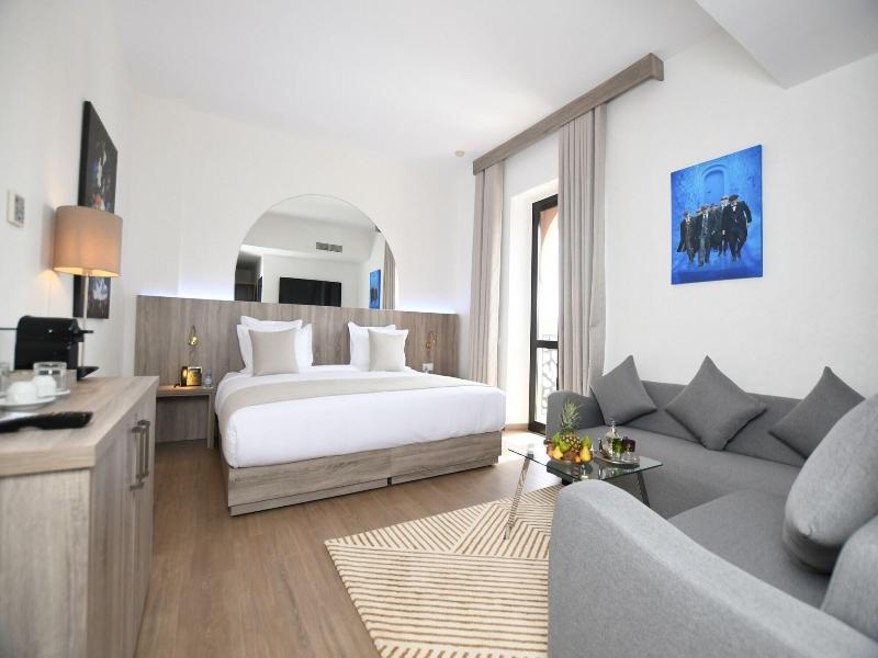 555 Hotel Clubbing Adults Only image