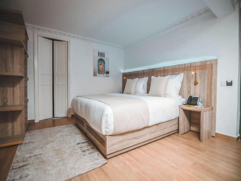 555 Hotel Clubbing Adults Only image