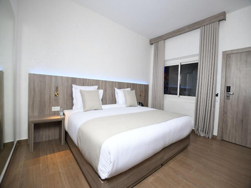 555 Hotel Clubbing Adults Only image
