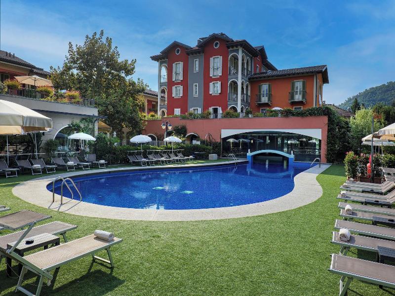 Aquazzurra Resort & Aparthotel image