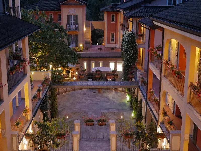 Aquazzurra Resort & Aparthotel image
