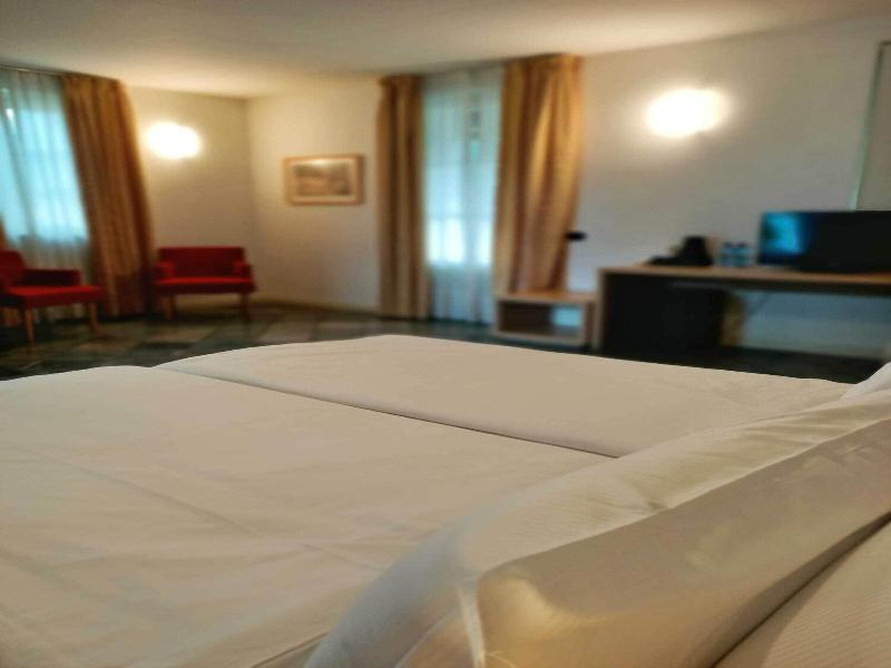 Aquazzurra Resort & Aparthotel image