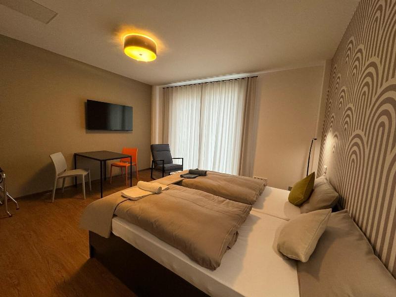 Fairn Square Hotel image