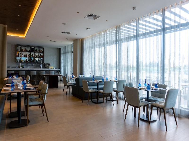 Black Diamond Hotel image