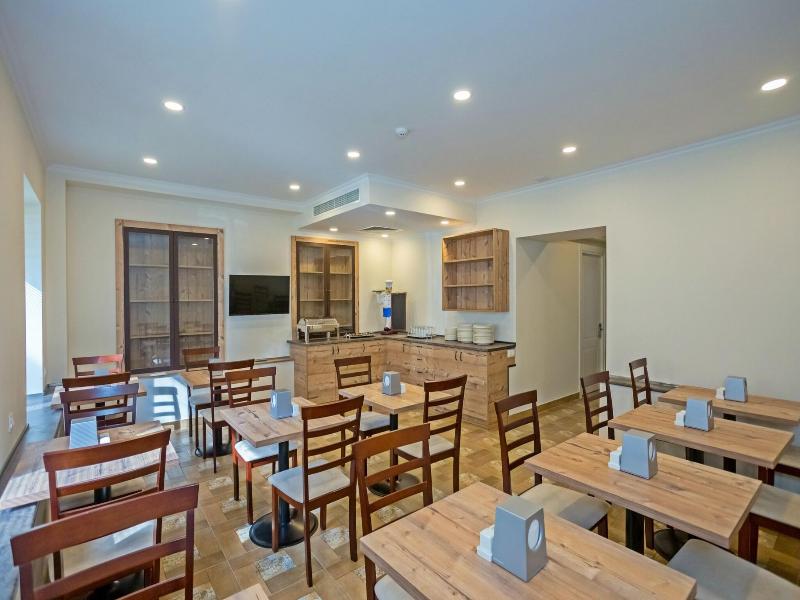 Hotel Genio image