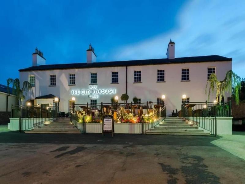 The Old Borough By Wetherspoon image