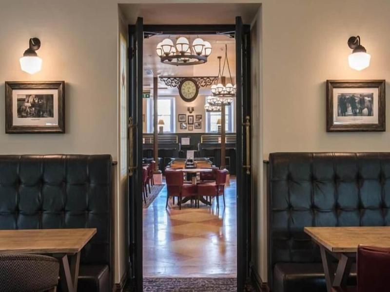 The Old Borough By Wetherspoon image