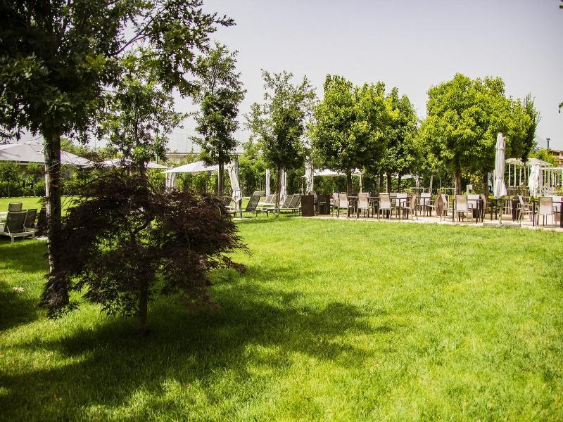 Kairos Resort image