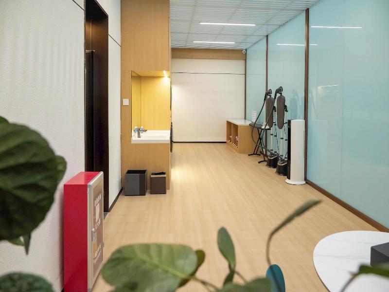 Ln Dongfang Hotel Pazhou image