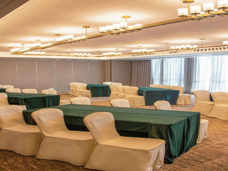Ln Dongfang Hotel Pazhou image
