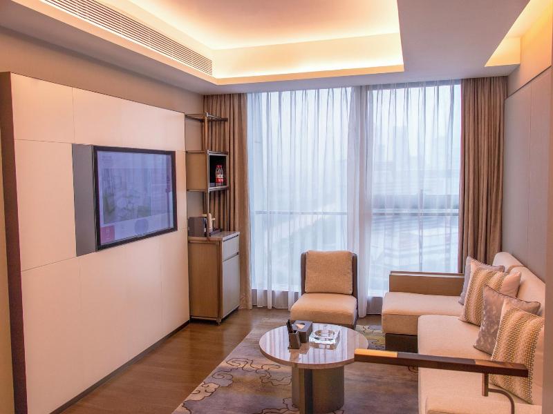 Ln Dongfang Hotel Pazhou image