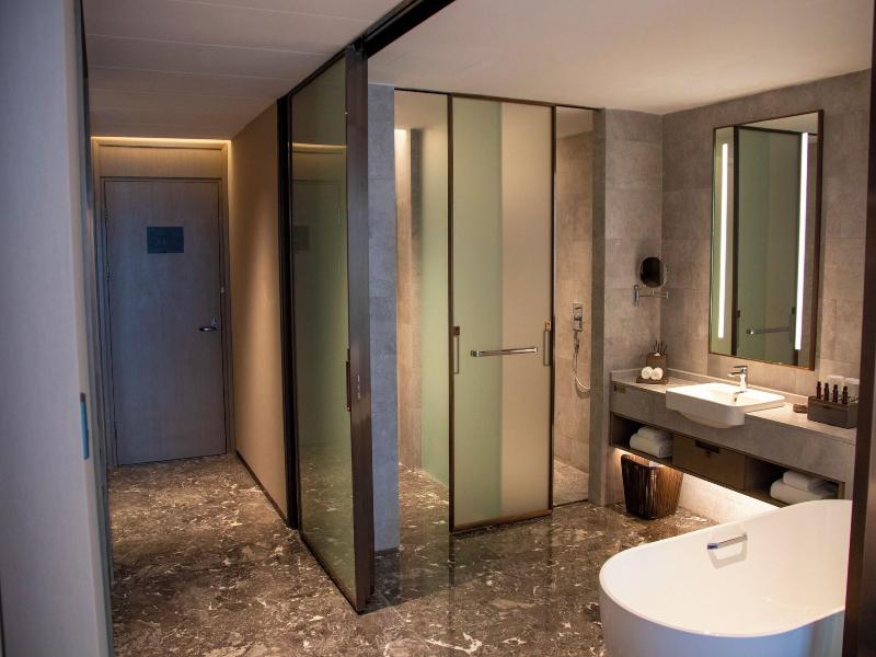 Ln Dongfang Hotel Pazhou image