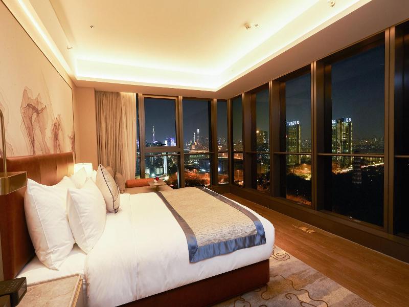 Ln Dongfang Hotel Pazhou image