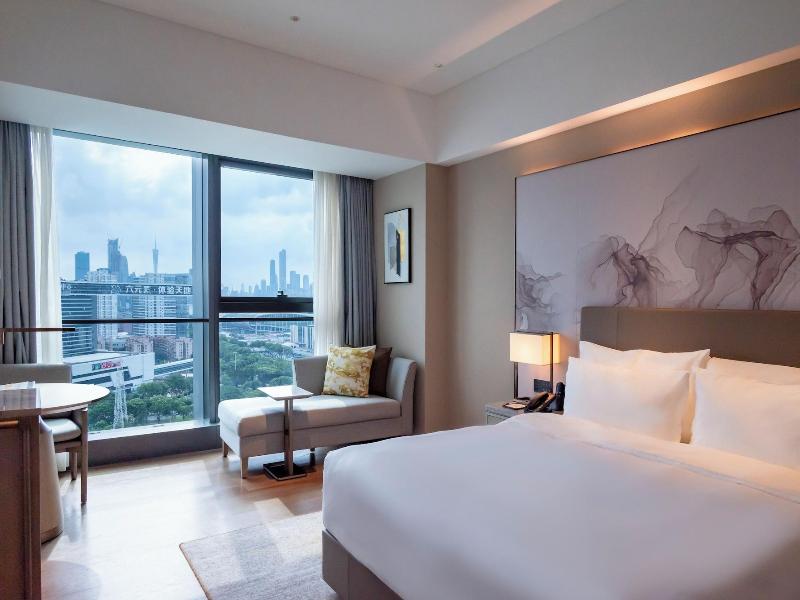Ln Dongfang Hotel Pazhou image