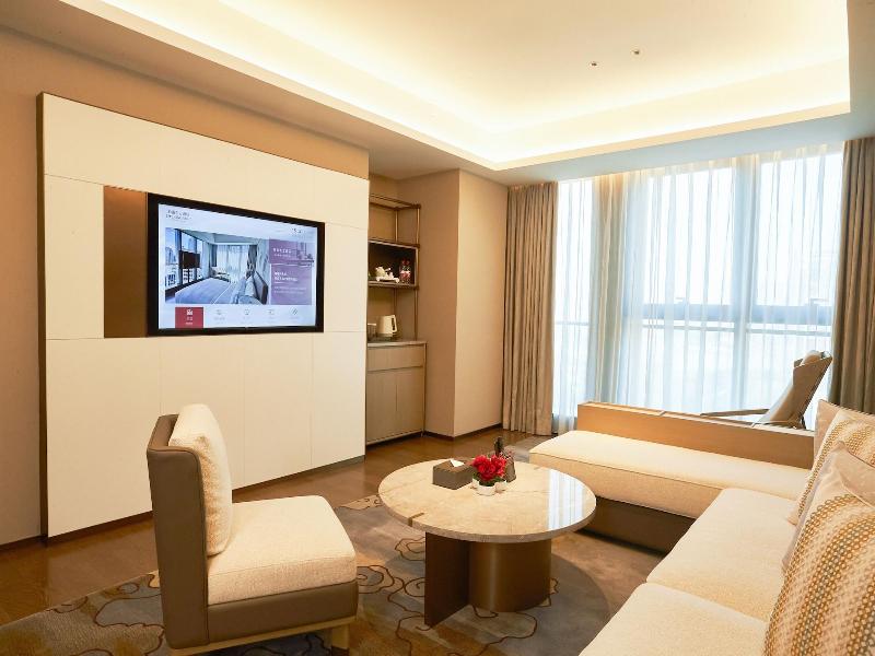 Ln Dongfang Hotel Pazhou image