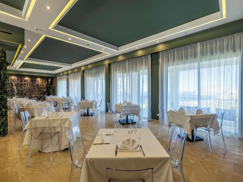 Venere Di Erice Resort image
