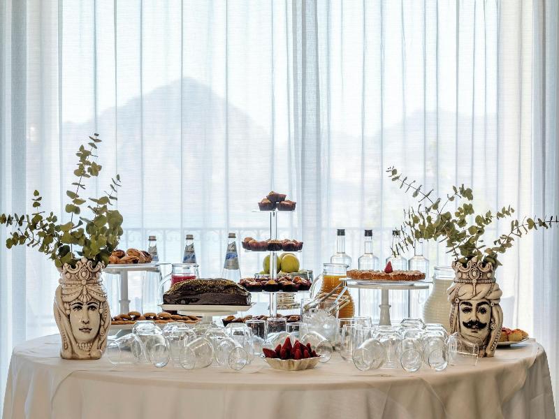 Venere Di Erice Resort image