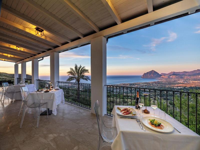 Venere Di Erice Resort image
